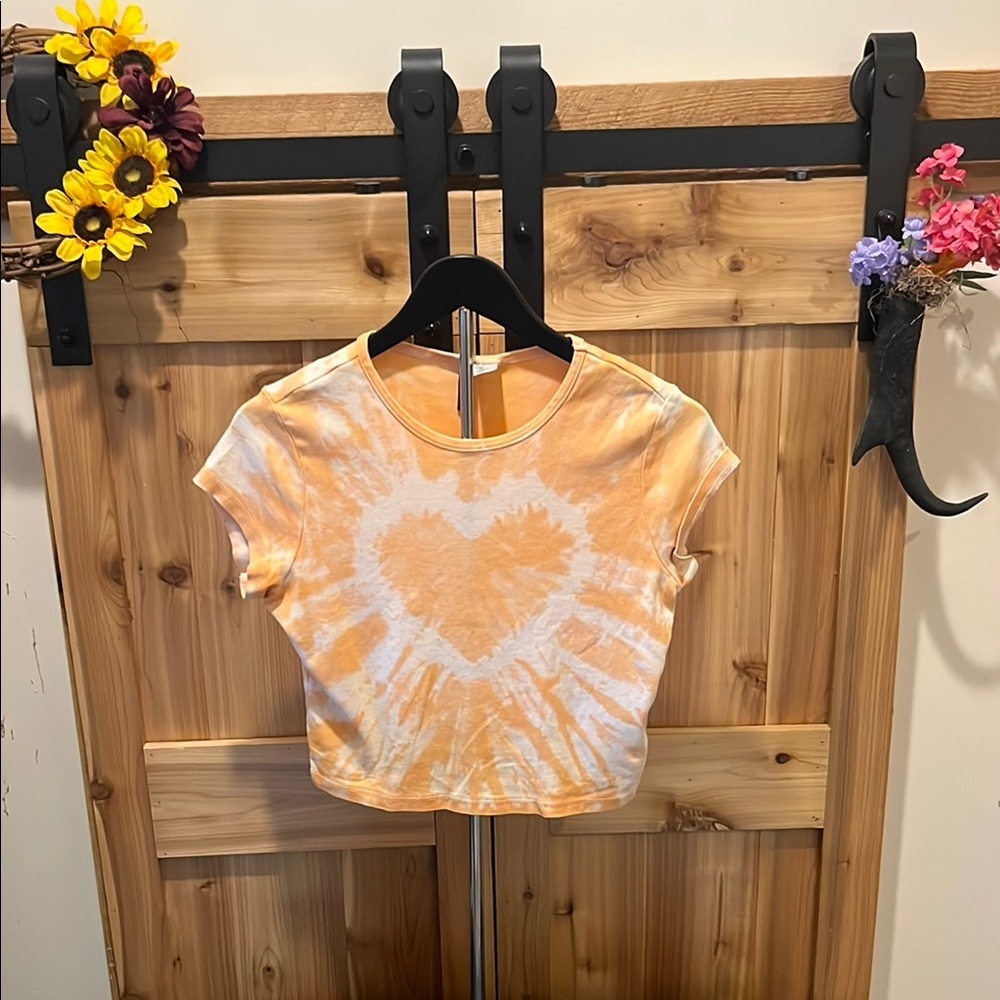 H&M Orange and White Heart Crop Top